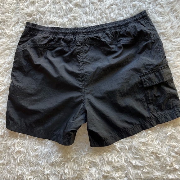 Columbia‎ Sportswear Windbreaker Running Shorts Nylon Black Petite Medium EUC - Picture 2 of 3
